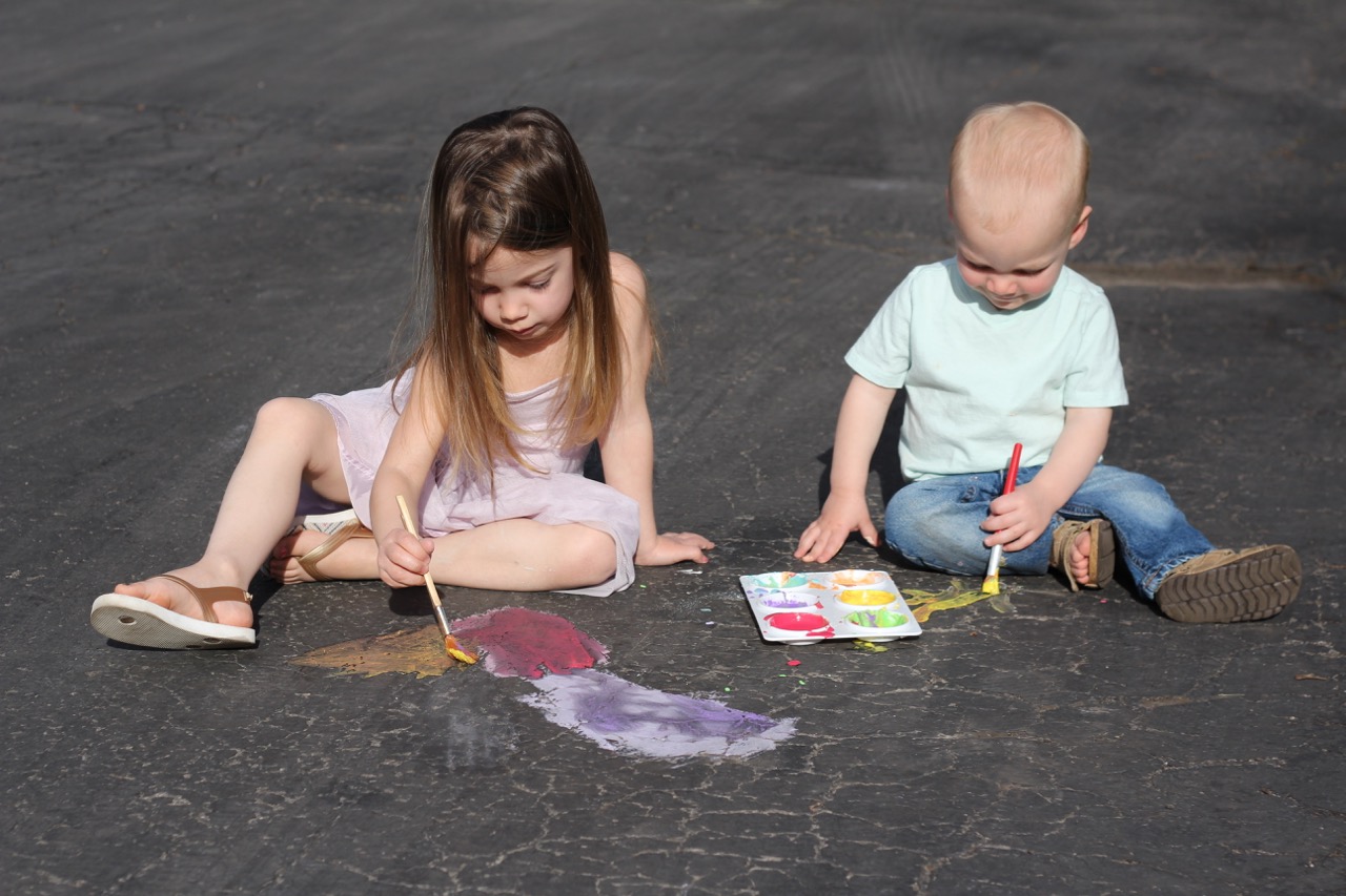 DIY Sidewalk Chalk Paint - Project Nursery