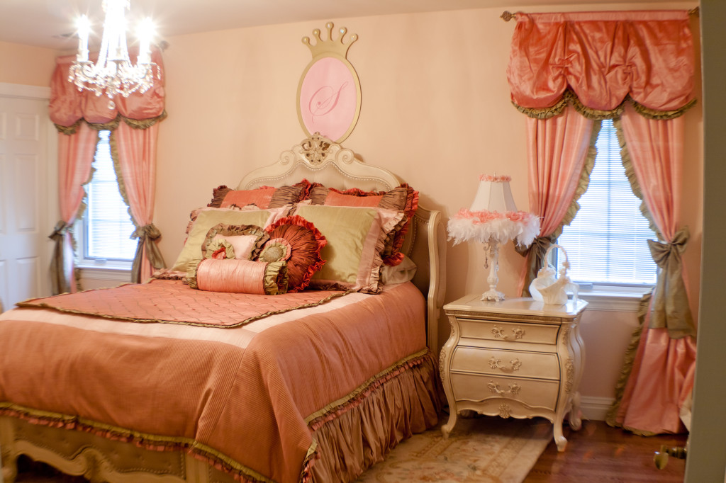 Pink And Gold Princess Bedroom Decor