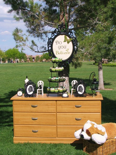 Finding Neverland Party - Project Nursery