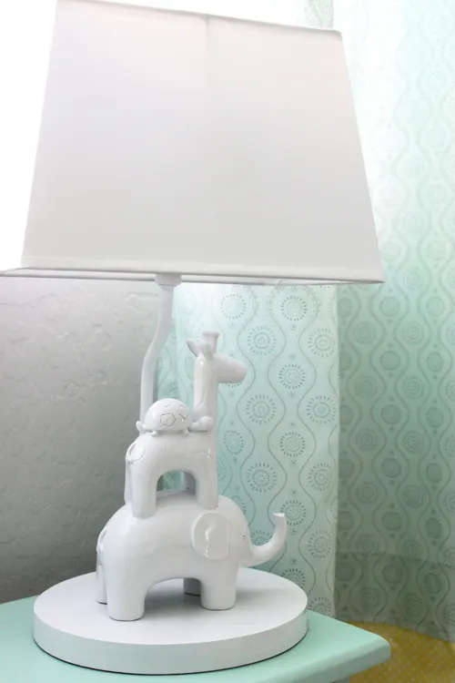 Customized Painted White Animal Lamp