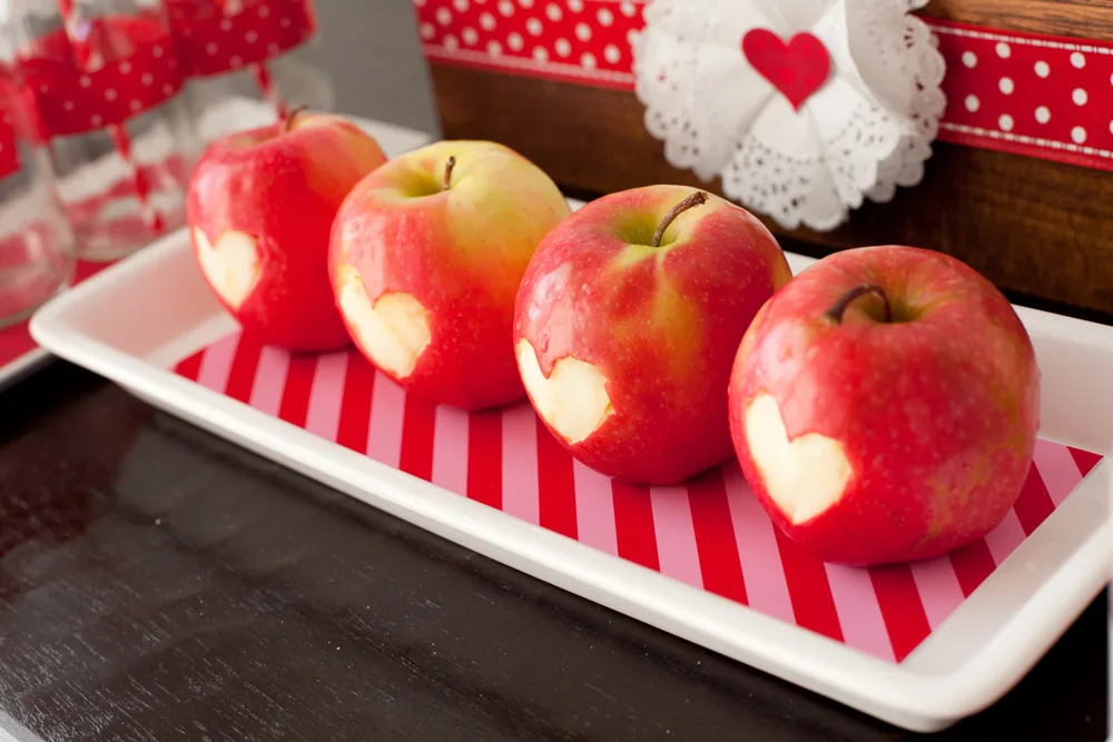 Healthy Valentine's Day Treats - Project Nursery