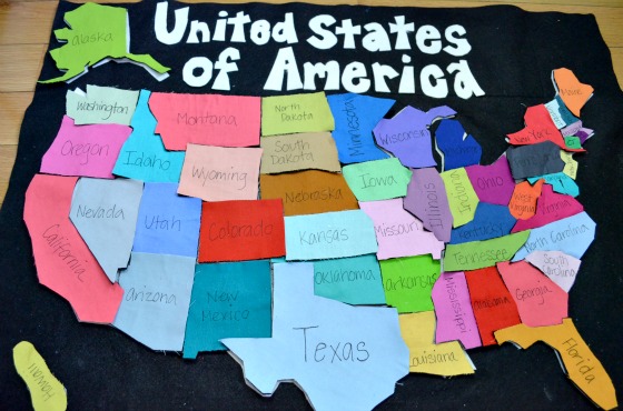 United States Map Fabric DIY: Map of the US Fabric Puzzle Playmat