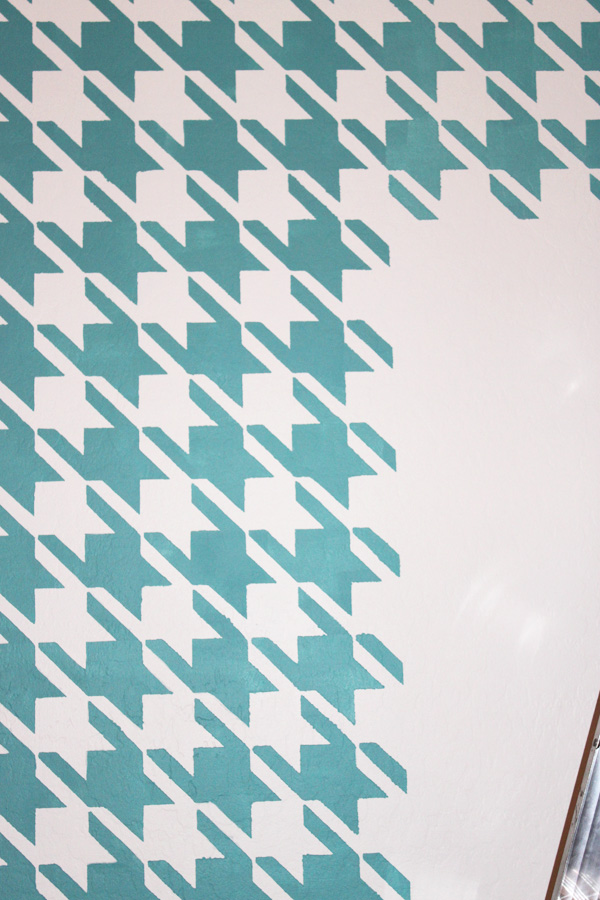 Houndstooth Stencil