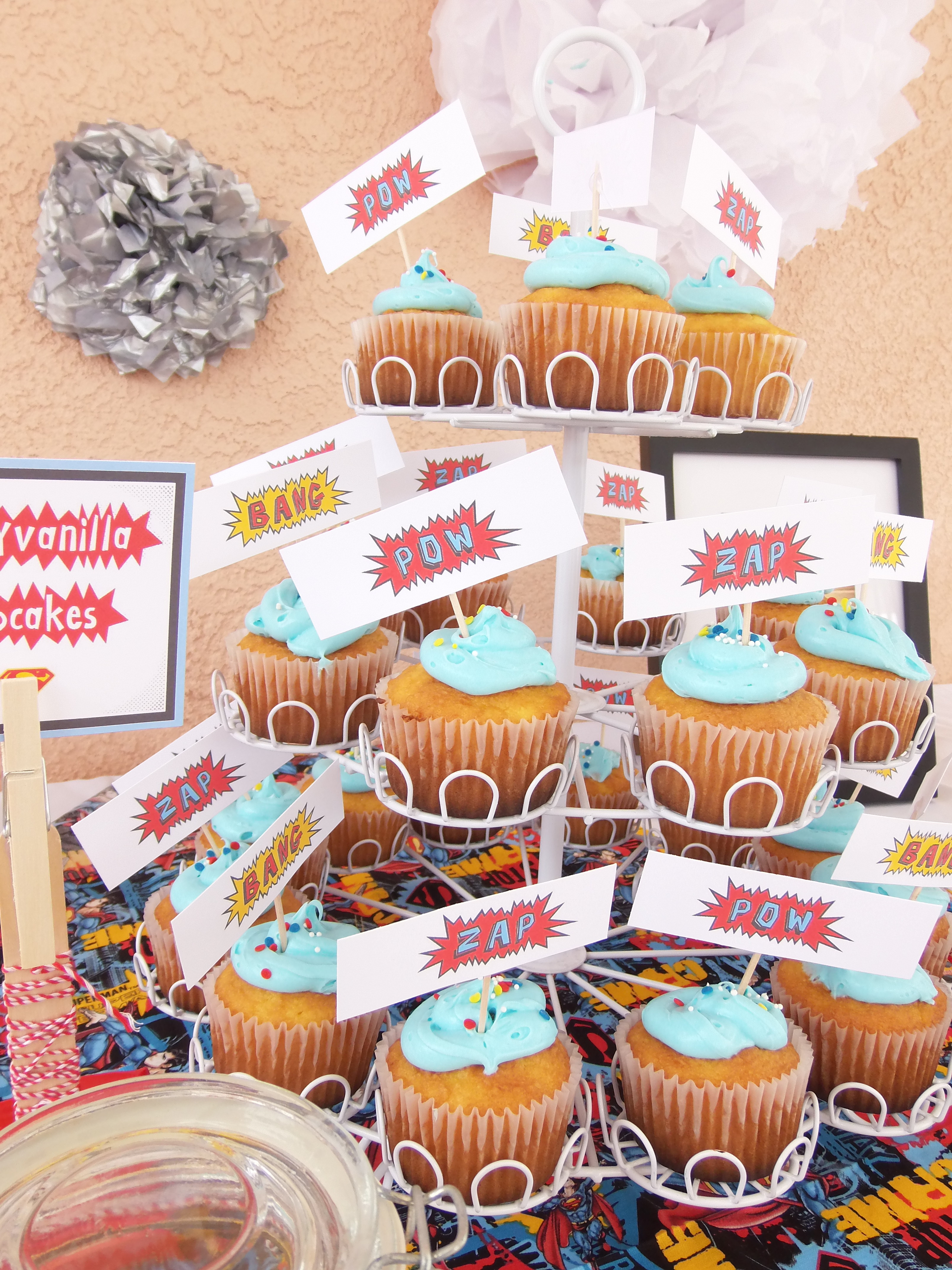Girl Superman Hero Party Cupcakes