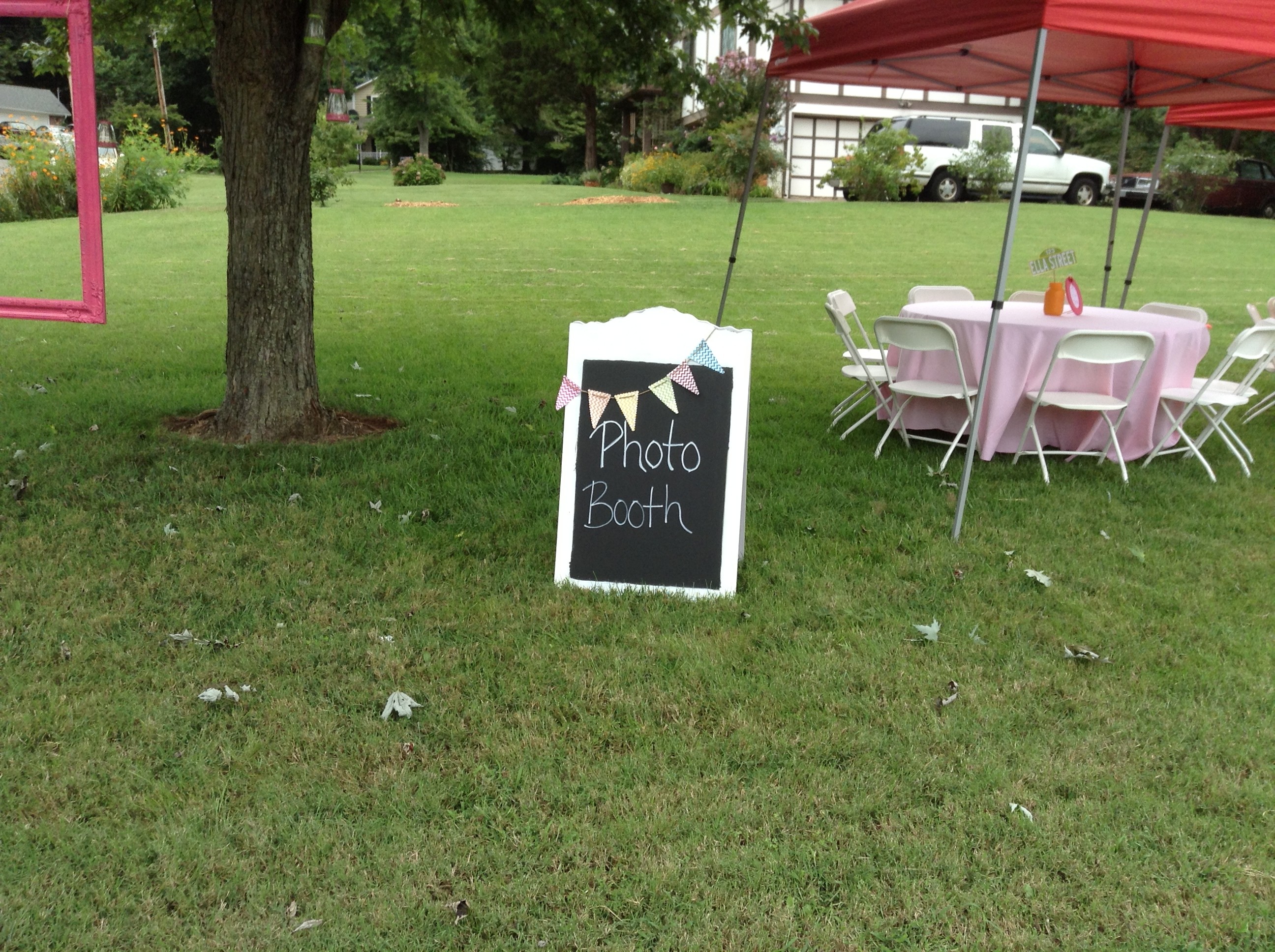 Girl Elmo 2nd Birthday Party Photo Booth Sign