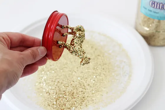 Glitter Animal Jar Top - Project Nursery