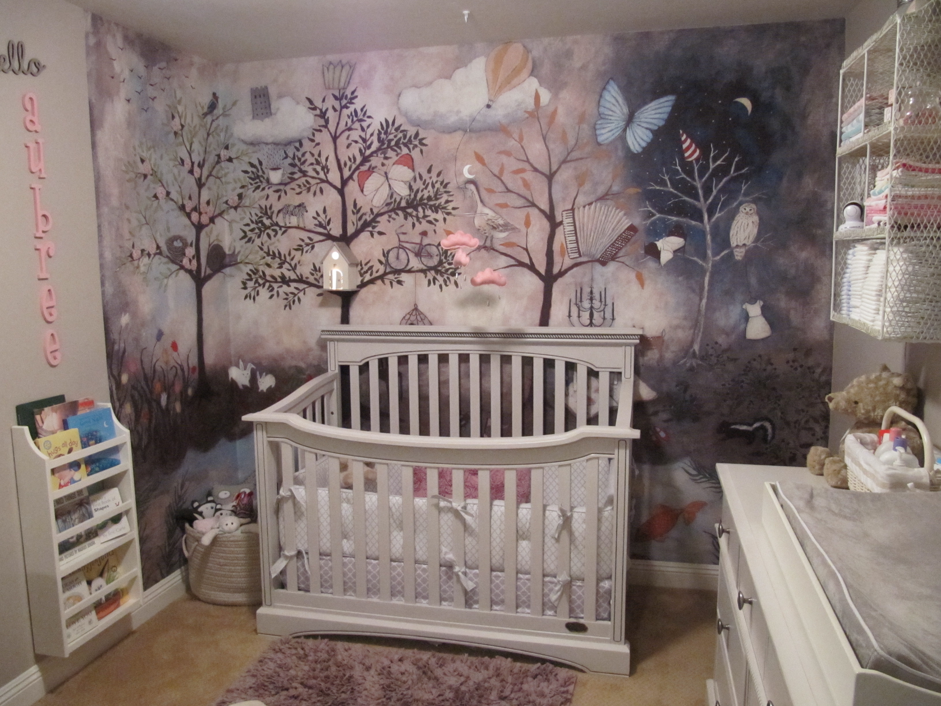 Forest baby room sales theme