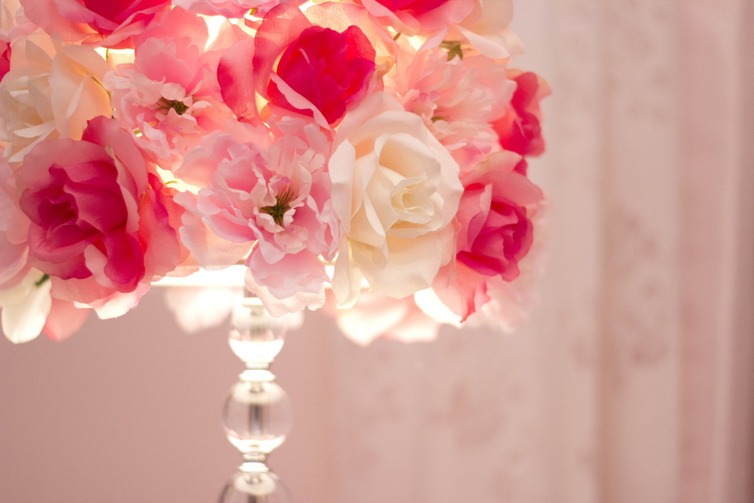 DIY Silk Flowers Lamp Shade