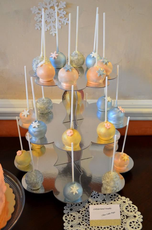 Winter ONEderland Cake Pops Tower