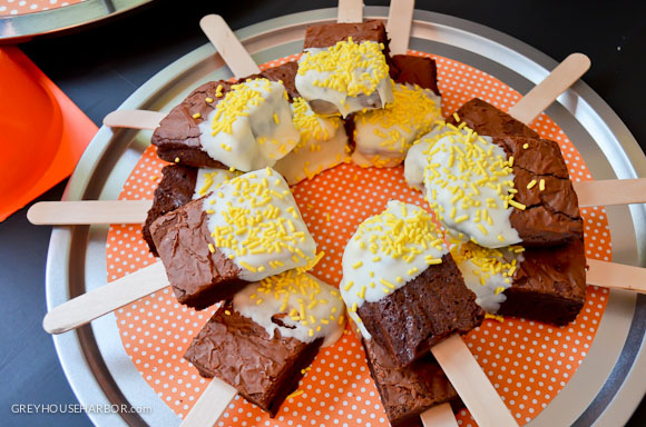 Brownies-on-a-Stick Dipped in White Chocolate