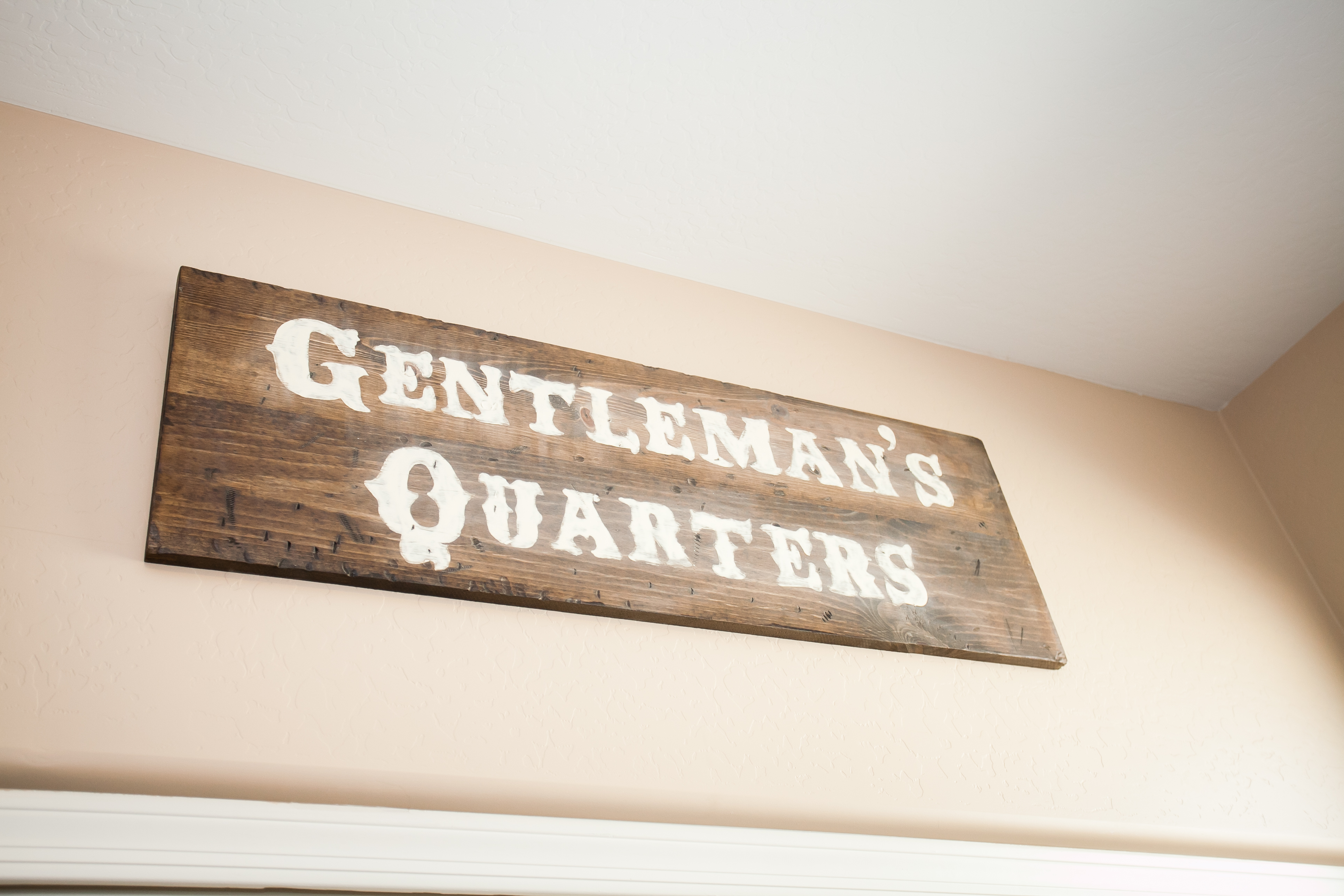 Gentleman's Quarters Sign