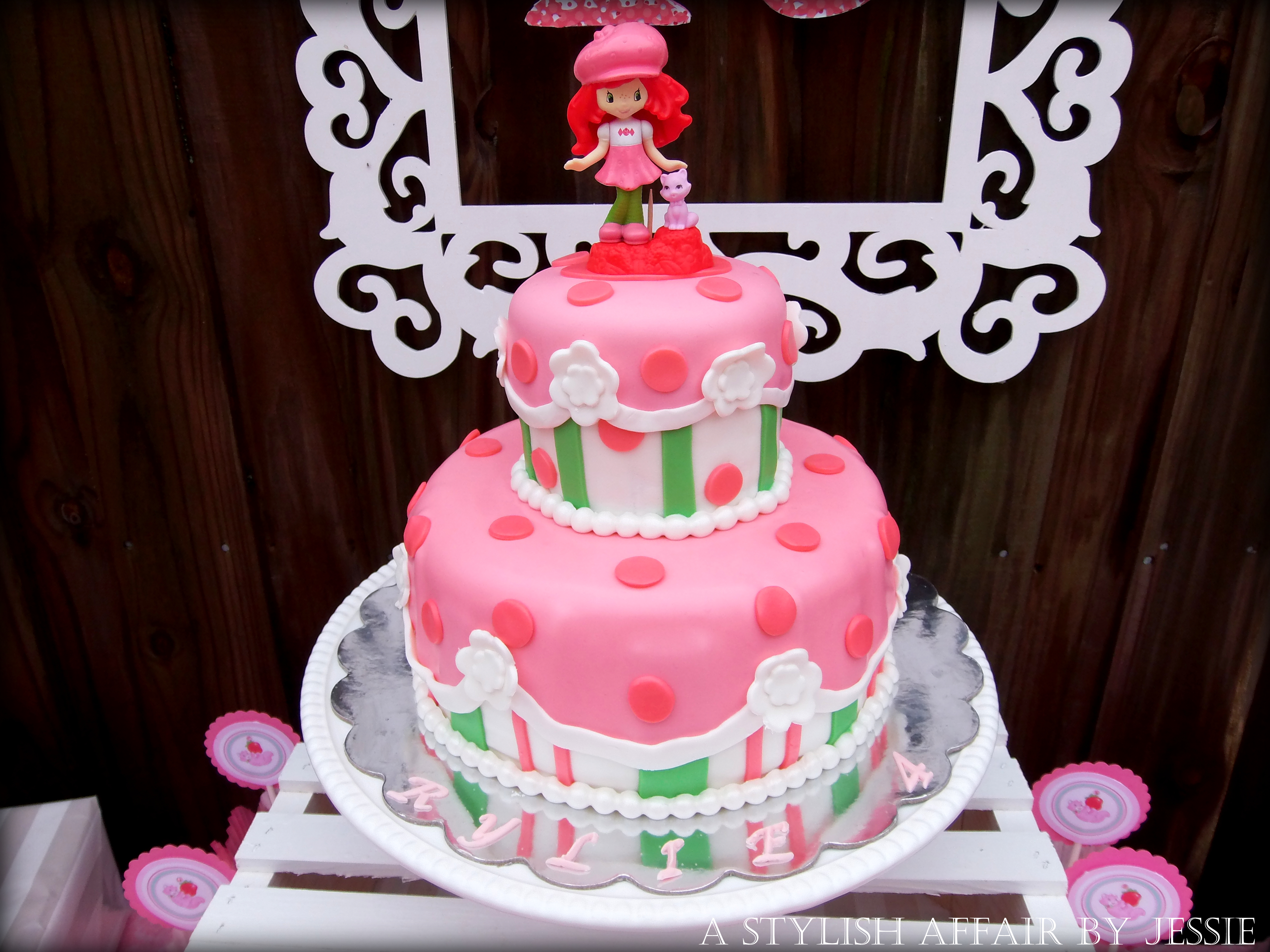 Strawberry Shortcake theme cake topper | Shopee Philippines