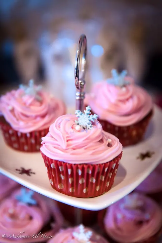 Winter ONEderland Party Cupcakes - Project Nursery