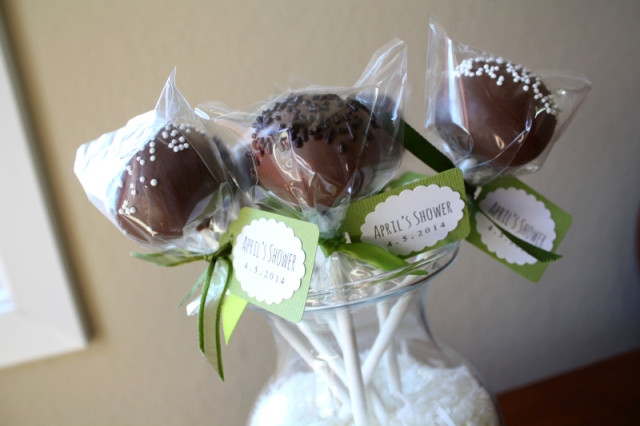 Cake Pops with DIY Mini Tags