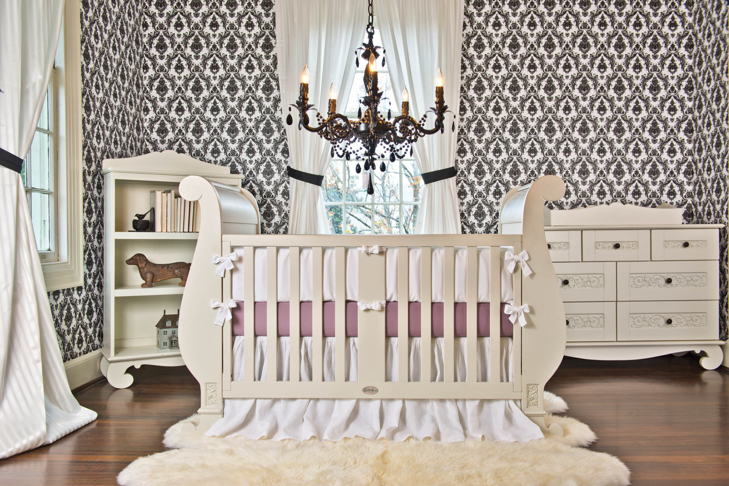 Chelsea Sleigh Crib from Bratt Decor