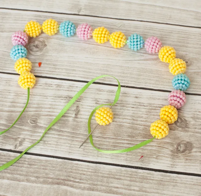 DIY Easter Necklace