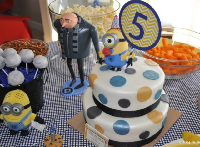Minion Birthday Party Cake - Project Nursery