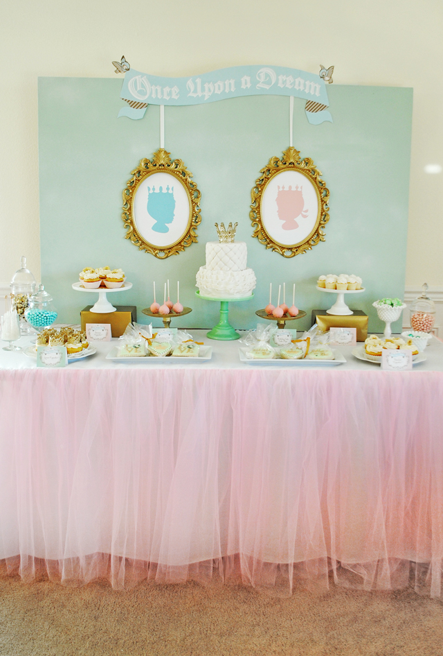 Royal Baby Shower Dessert Table