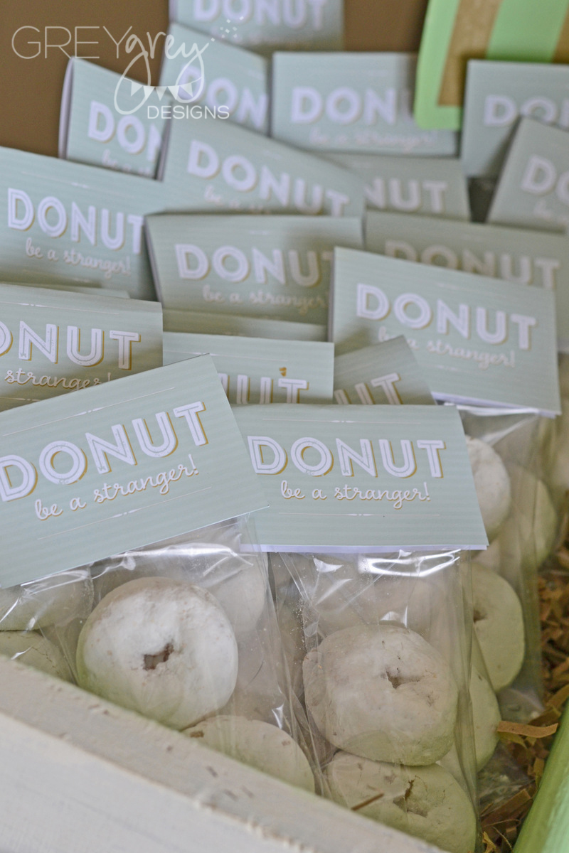 Powdered Donuts for Baby Shower Favors