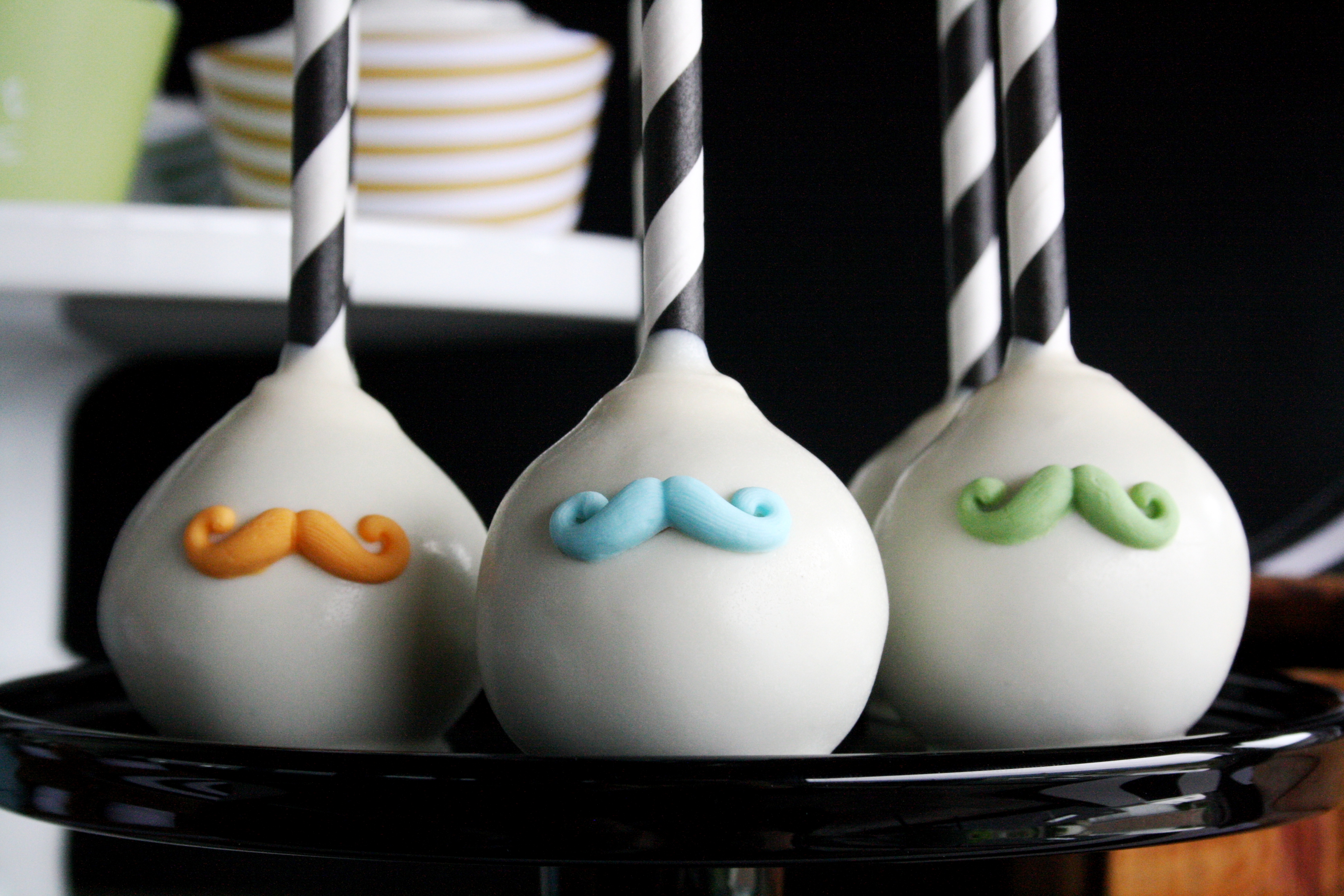 Mustache Cake Pops