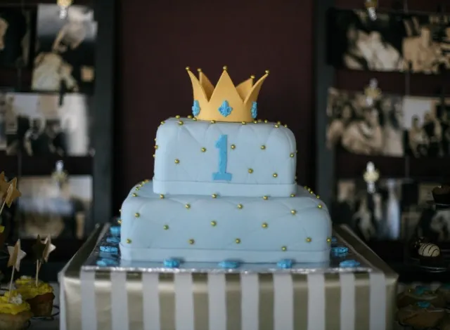 Quilted Royal First Birthday Cake - Project Nursery