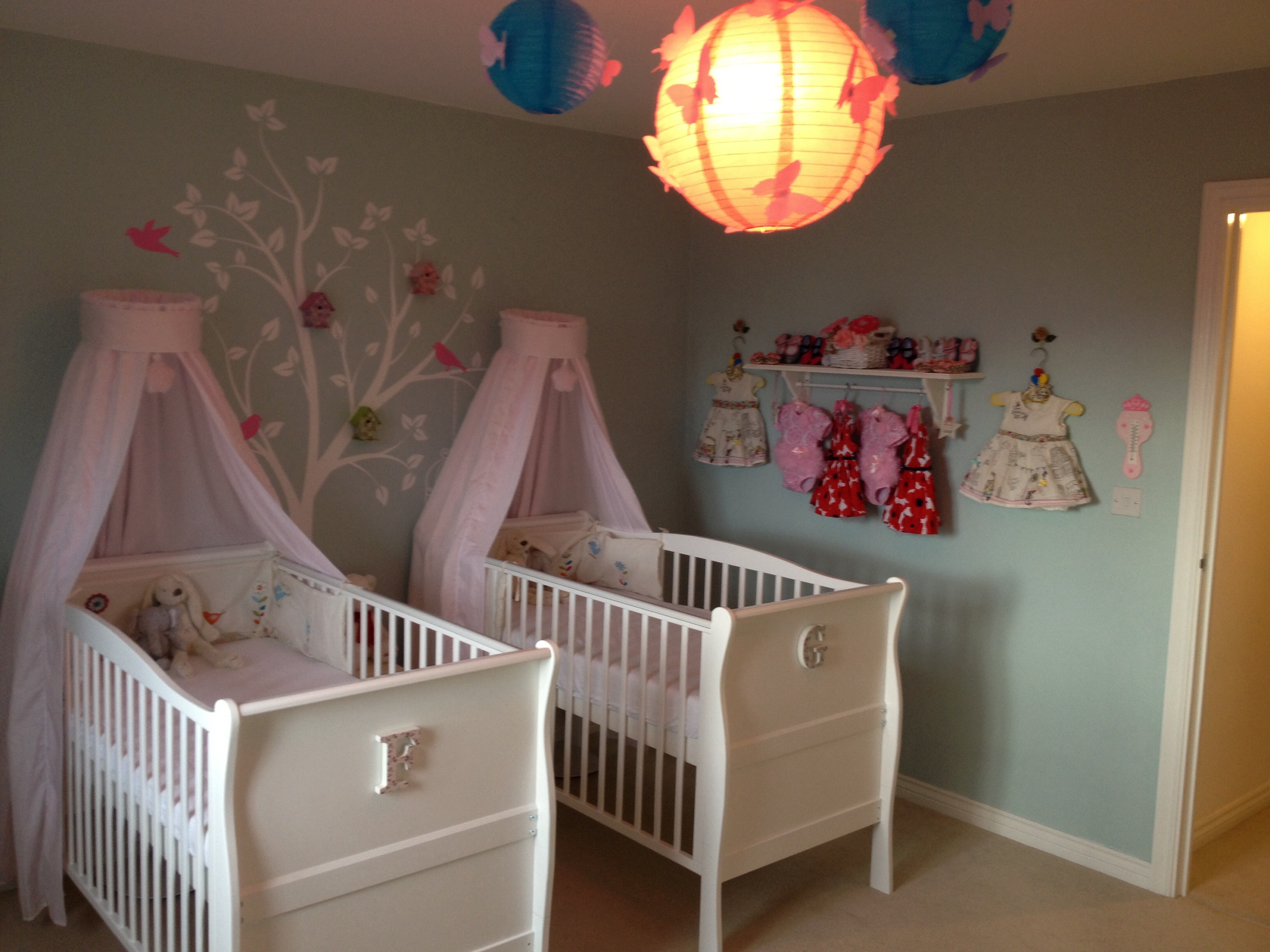 inspired-by-tiffany-s-twin-girls-nursery-project-nursery