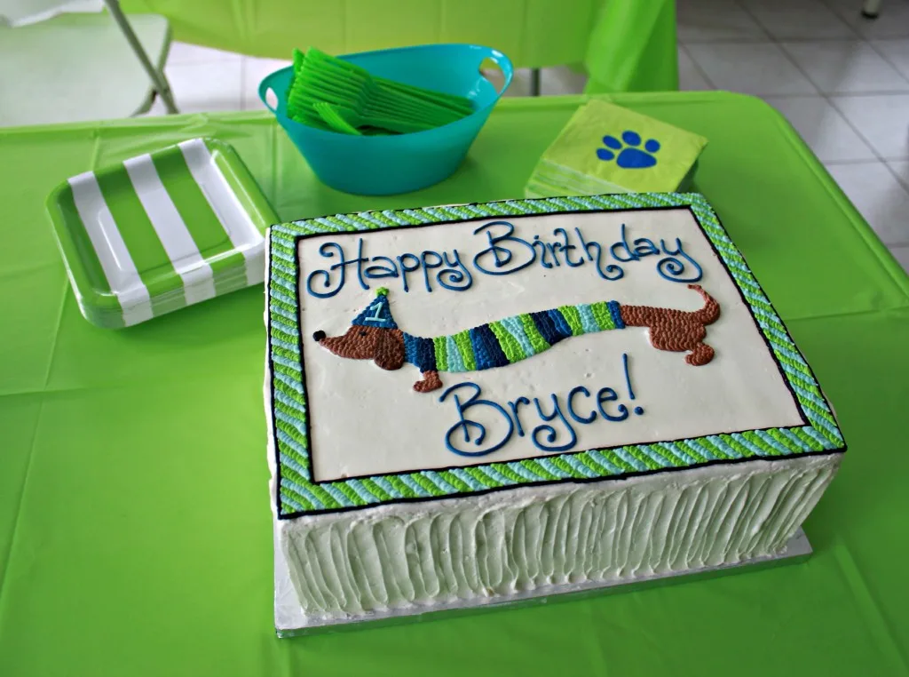 Puppy-Themed Birthday Party Cake - Project Nursery