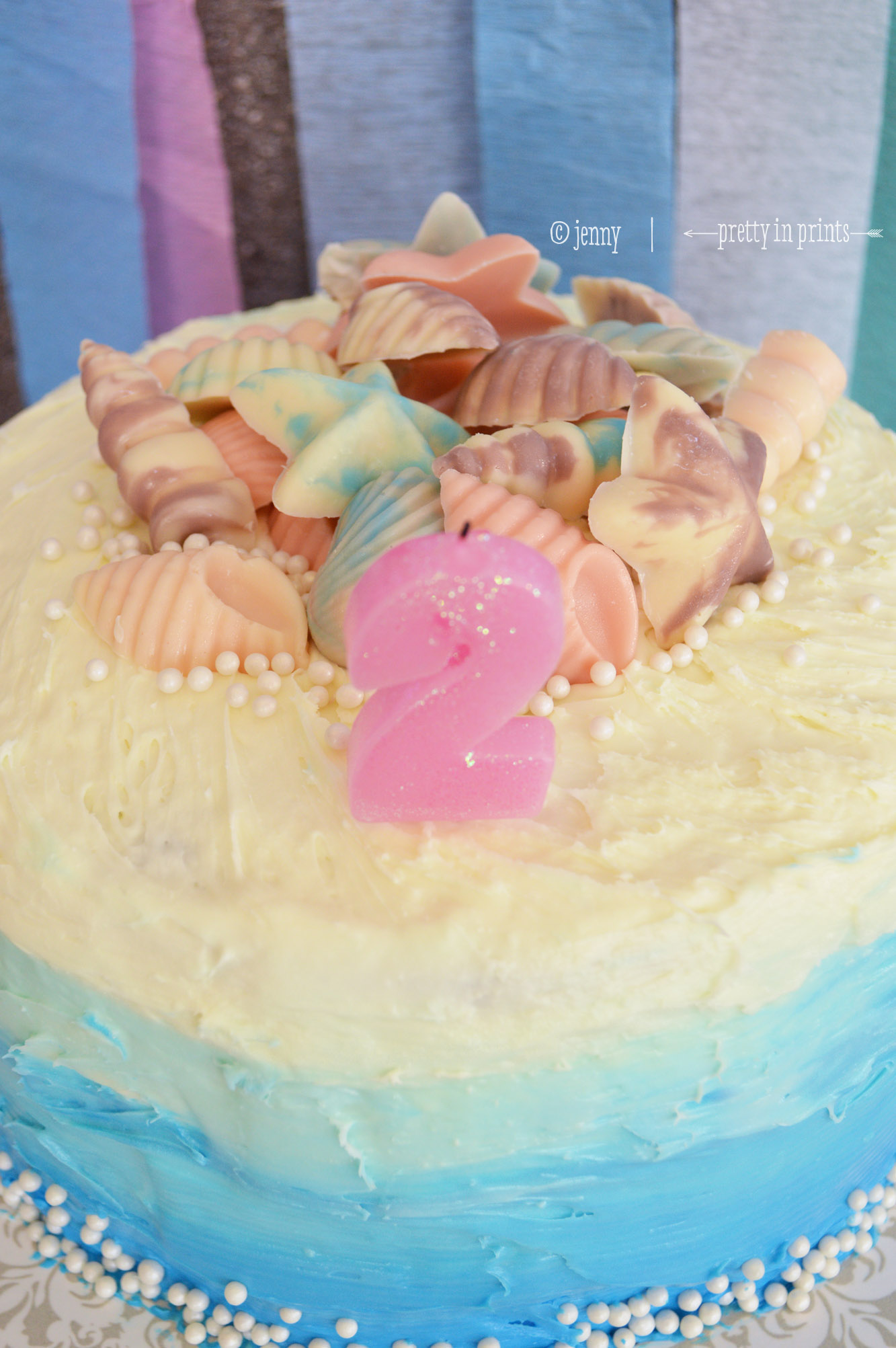 Edible Seashells on this Birthday Cake