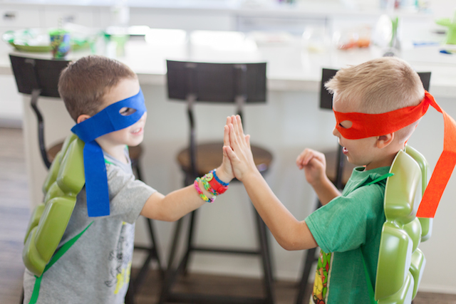 Easy-to Make Teenage Mutant Ninja Turtle Costume Crafts