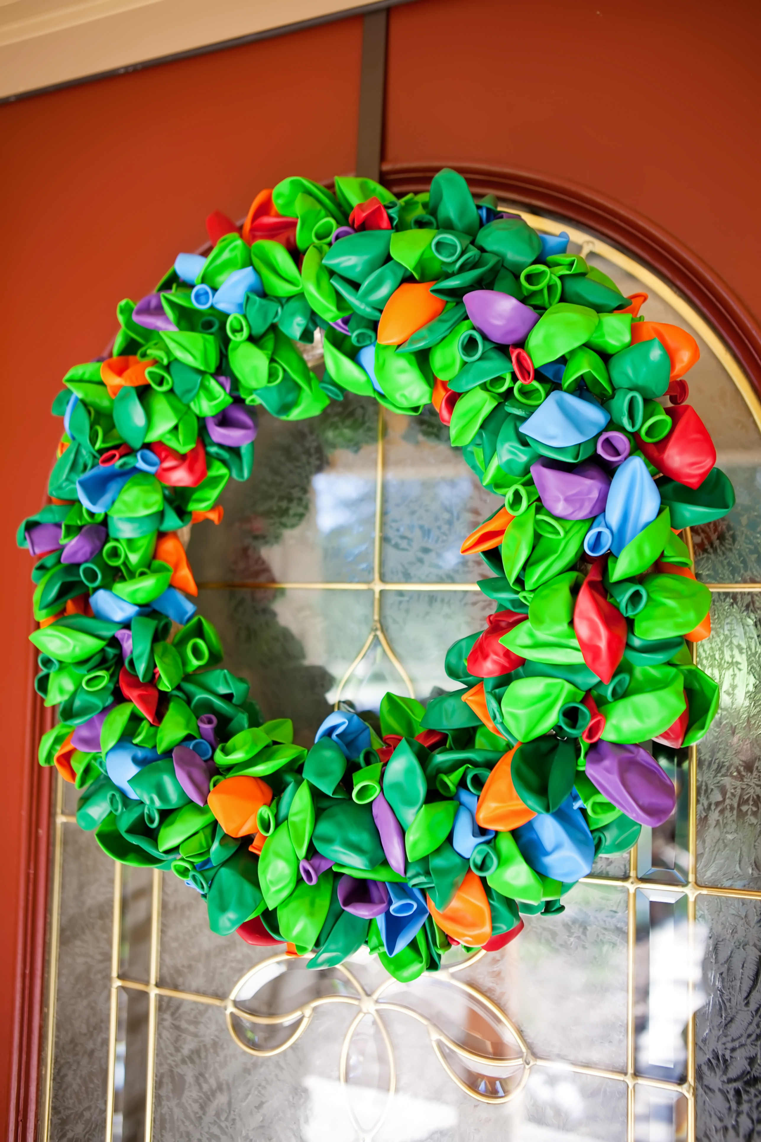 DIY Balloon Wreath