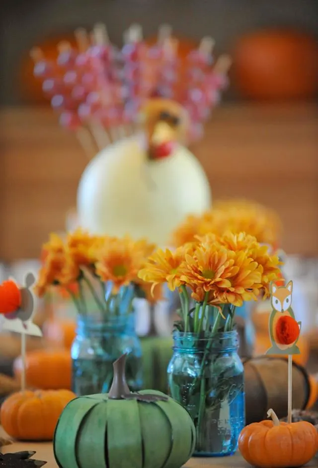 Kids' Thanksgiving Table - Project Nursery