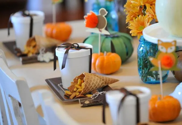Thanksgiving Kids' Table - Project Nursery