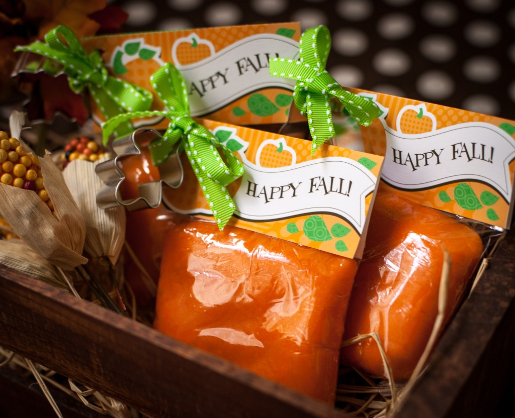 Halloween Play Dough Favors