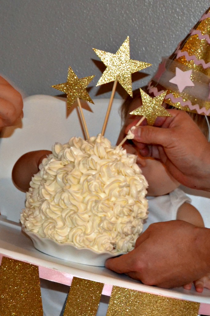 1st Birthday Gold Star Smash Cake