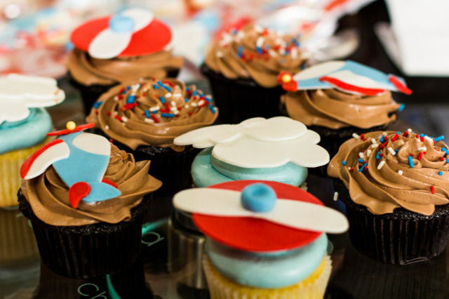 Airplane Birthday Cupcakes - Project Nursery