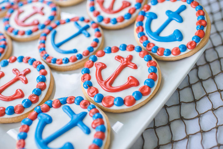Anchor Cookies for this Nautical Themed Birthday Party