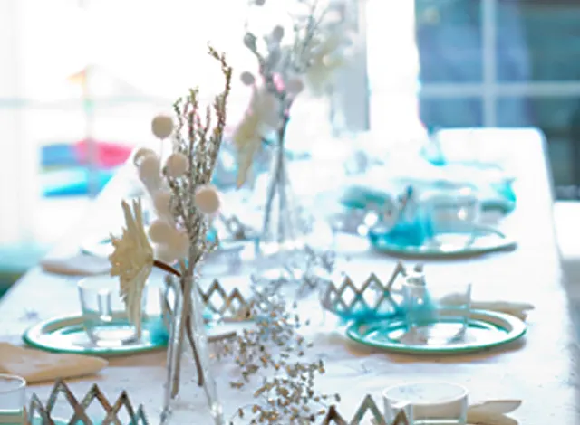 Frozen Party Tablescape