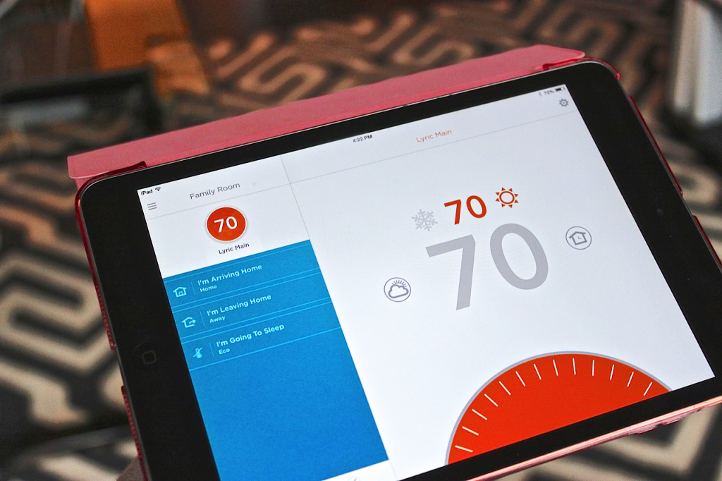 iPad Controls Thermostat