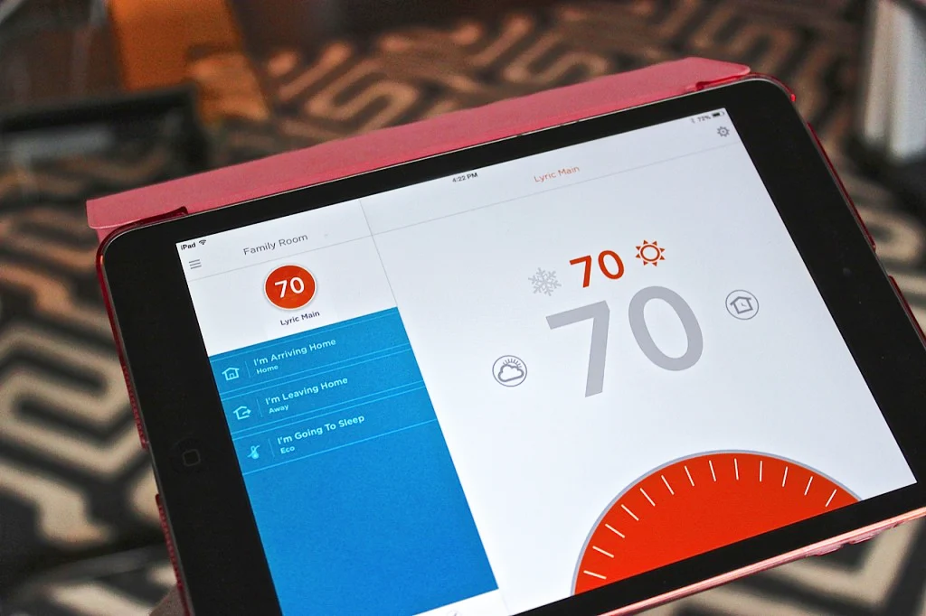 iPad Controls Thermostat