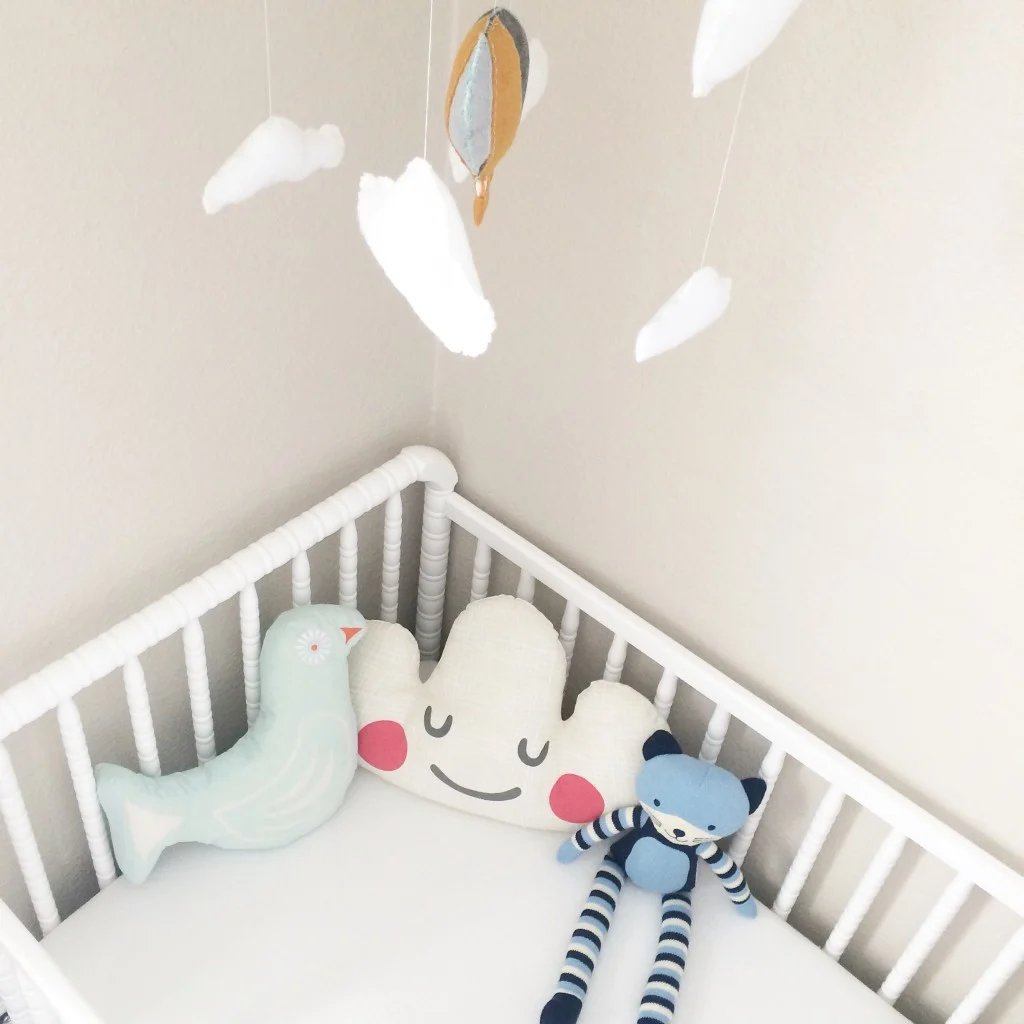 Cloud Pillow and Hot Air Balloon Mobile - Project Nursery