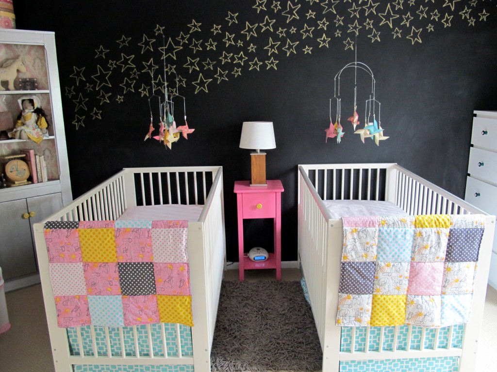 Happy National Sibling Day! A Roundup of Shared Kids Rooms ...