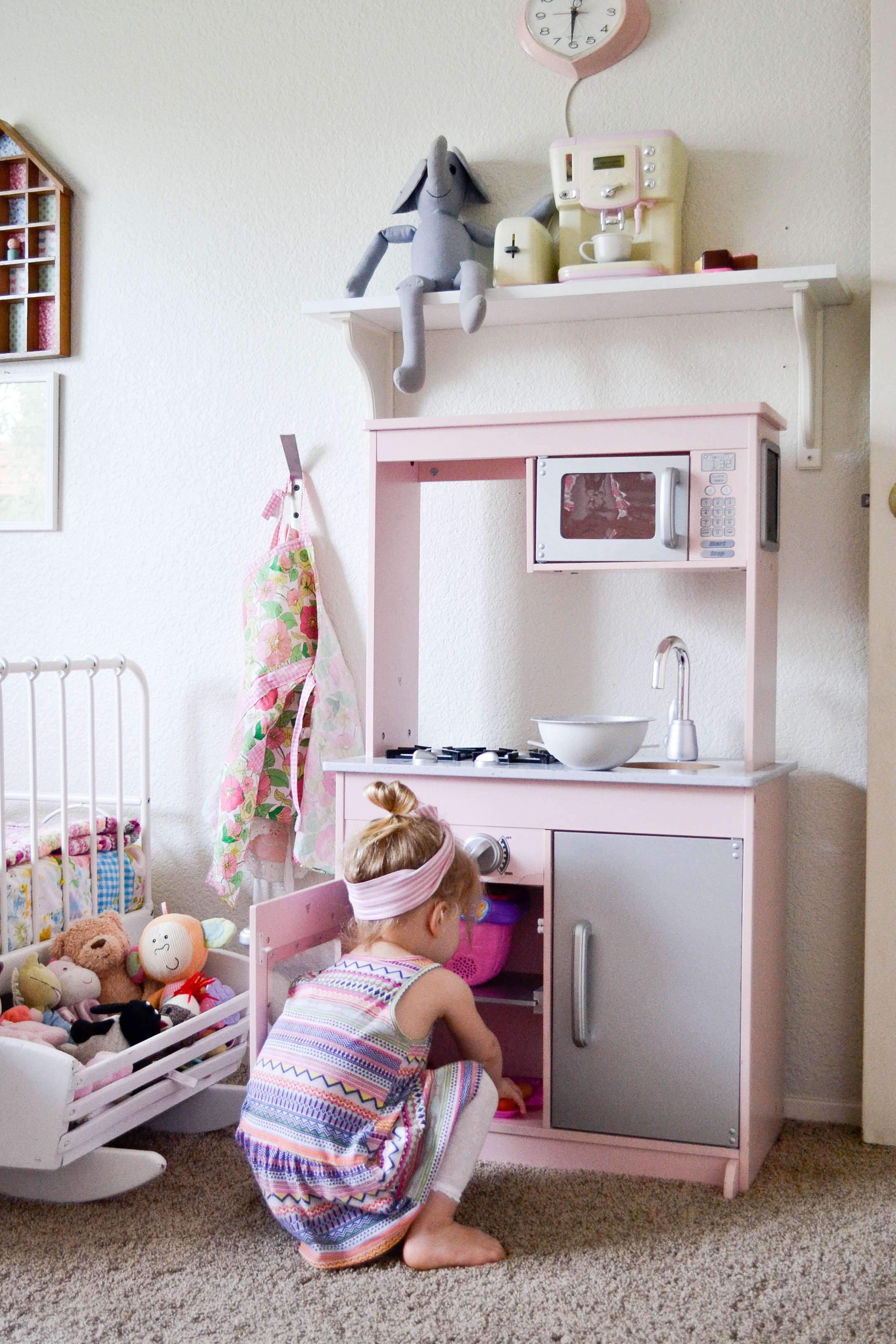 Vintage Modern Girls Room Pink Kitchen