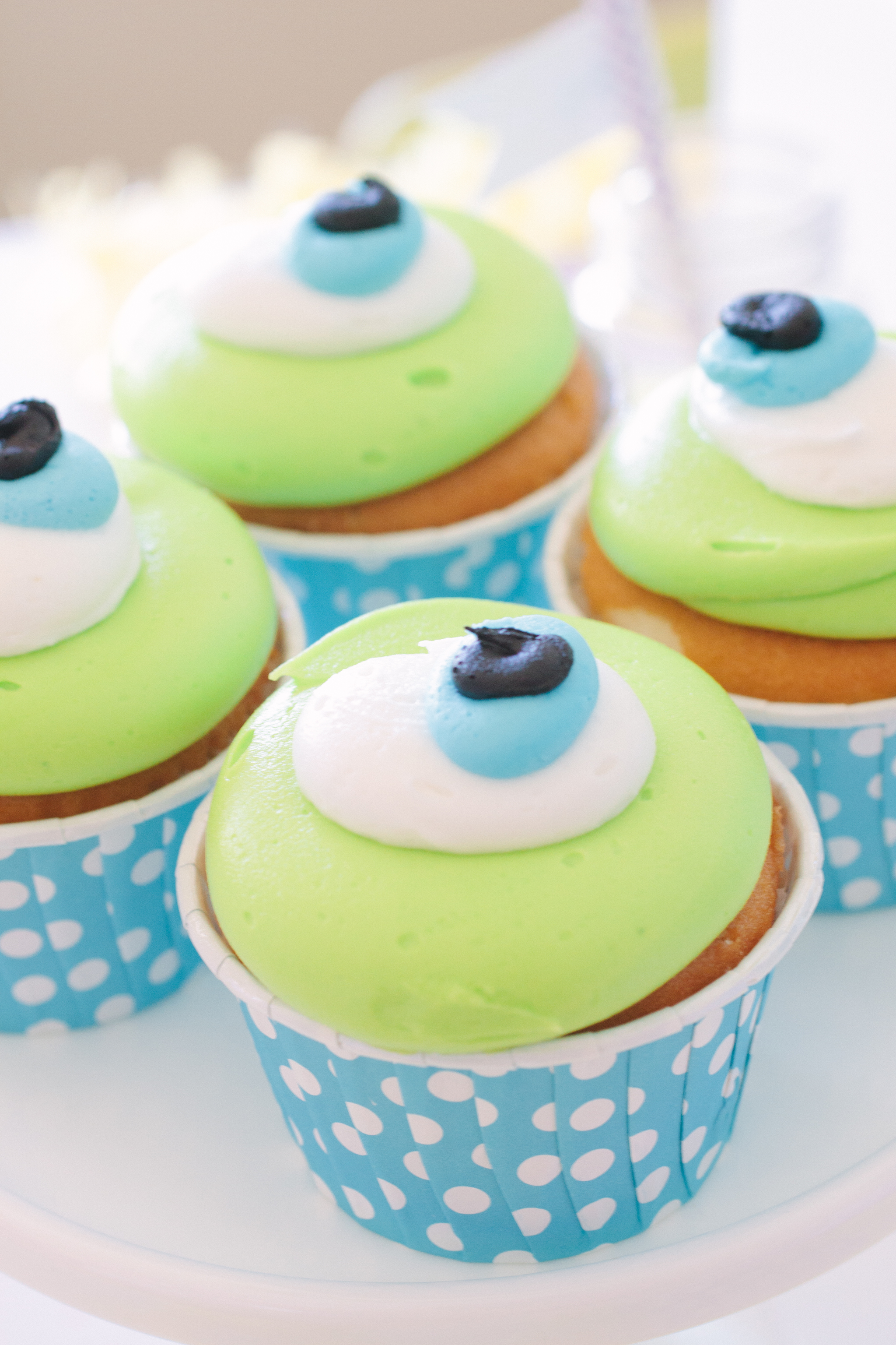 Mike Wazowski Cupcakes