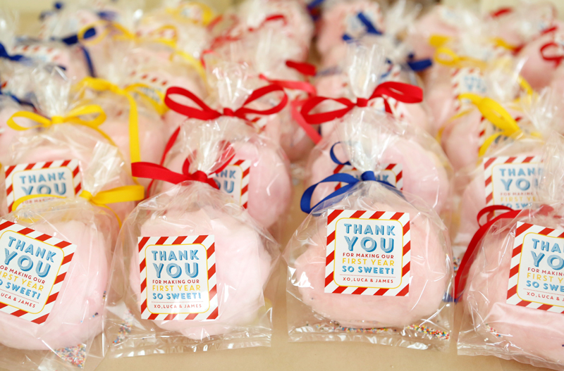 Cotton Candy Favors for this Big Top Birthday