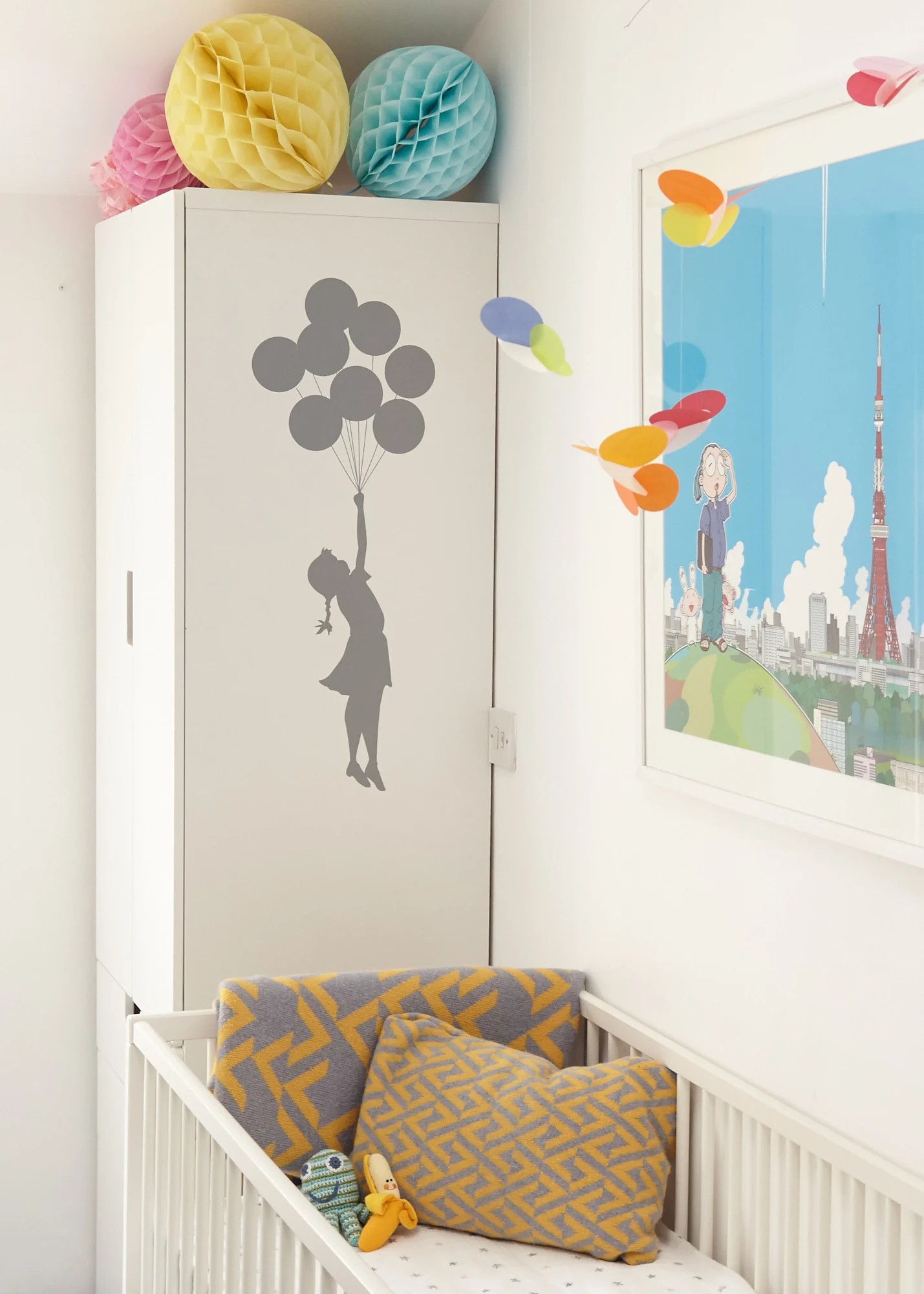 Colorful Nursery Artwork and Accents