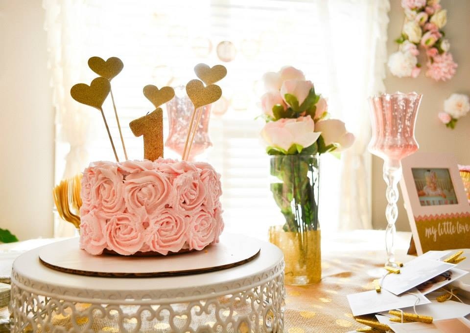 793) General Theme Floral Cake | puffsncakes.com