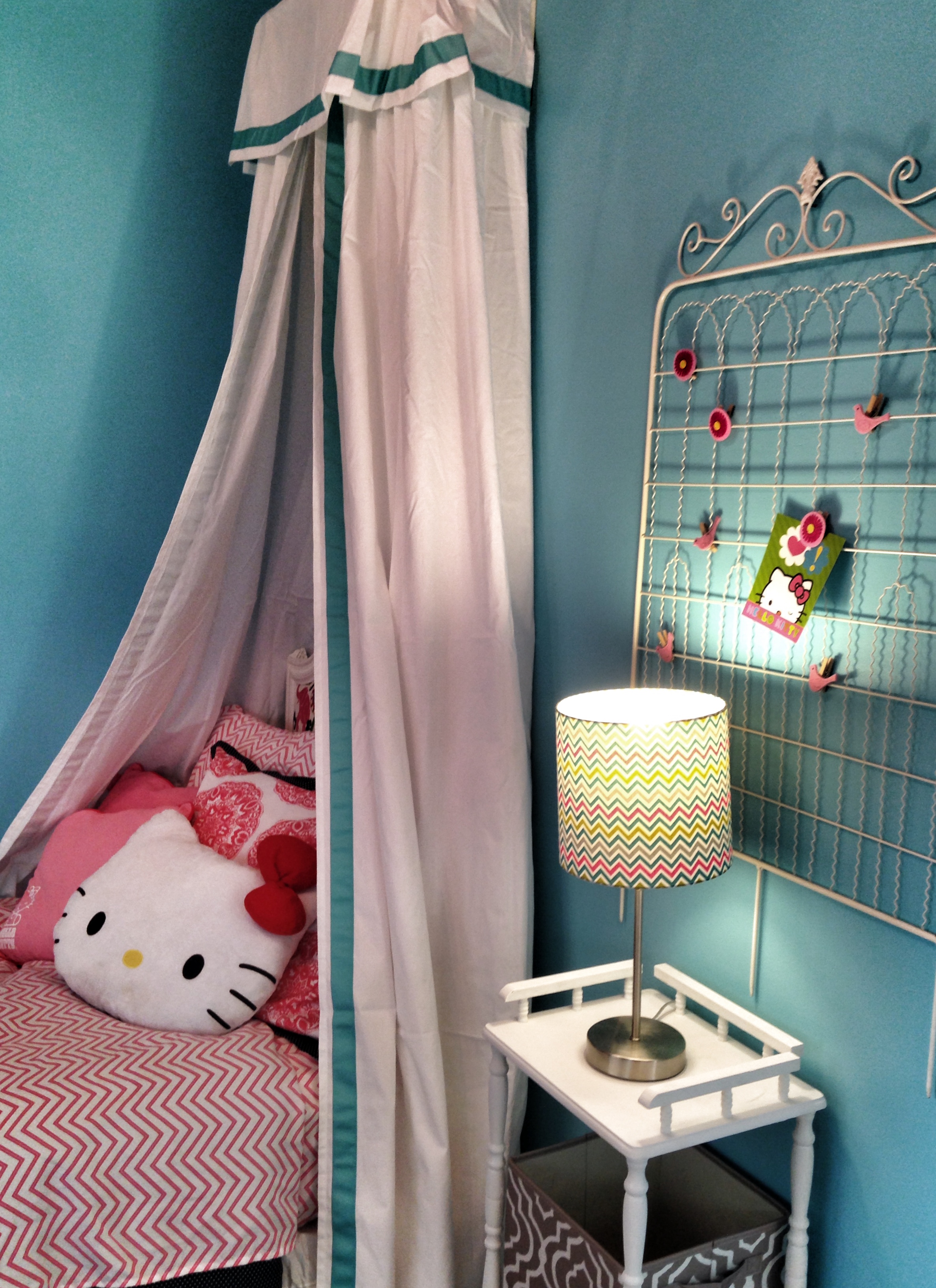 HELLO KITTY Girls Bedroom Baby Nursery Wall Decal Decor
