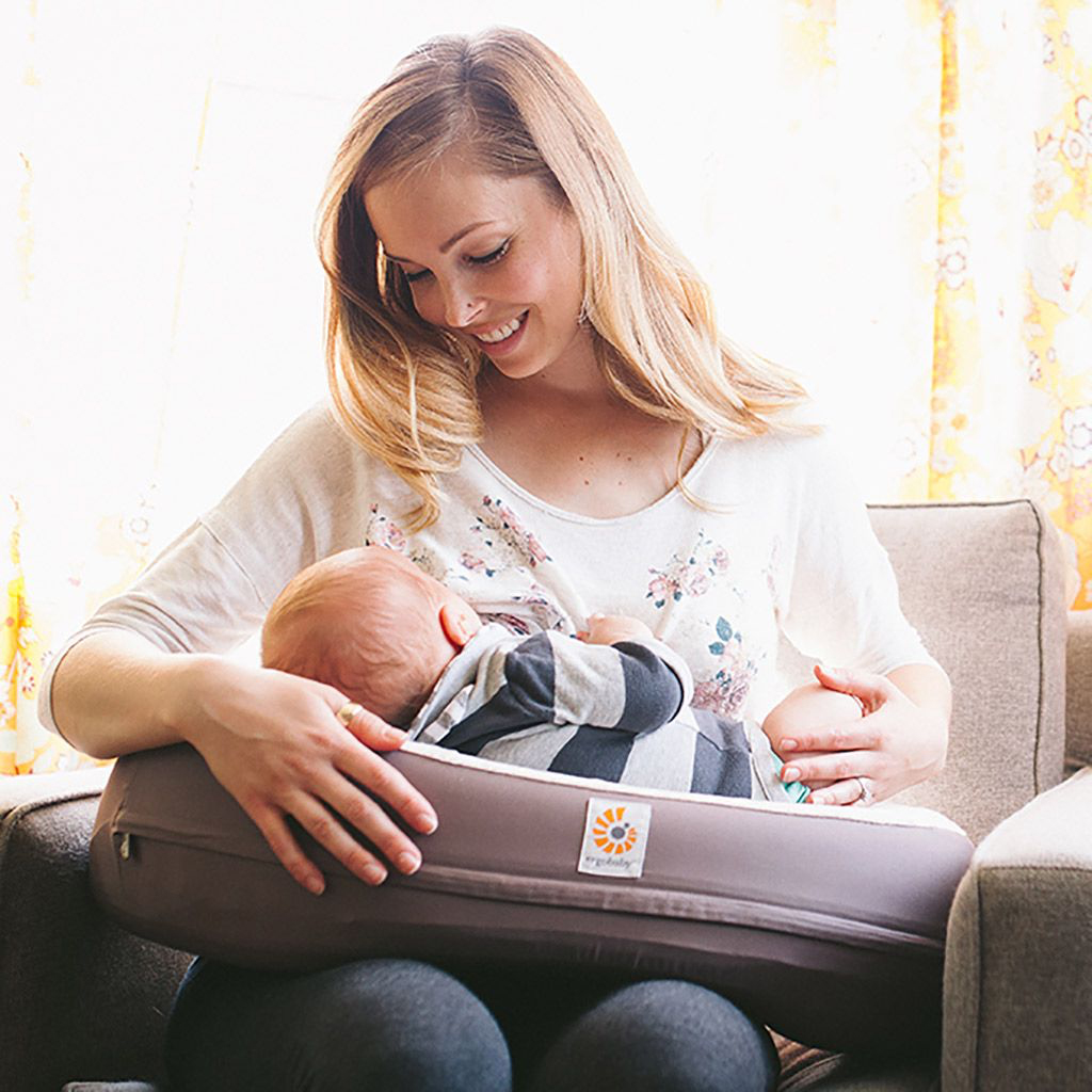 ergobaby nursing pillow reviews