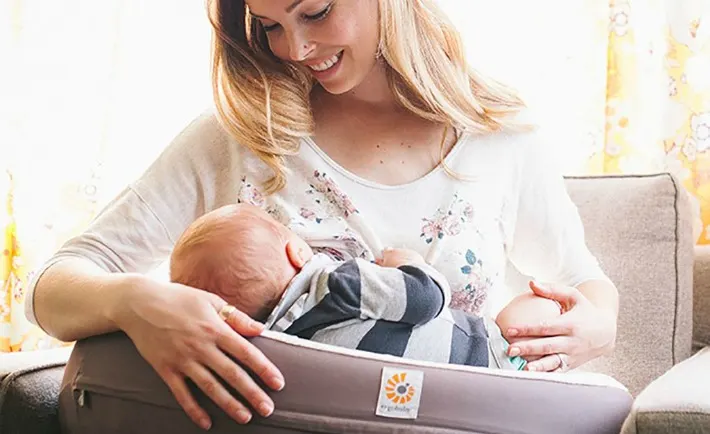 Ergobaby Natural Curve Nursing Pillow