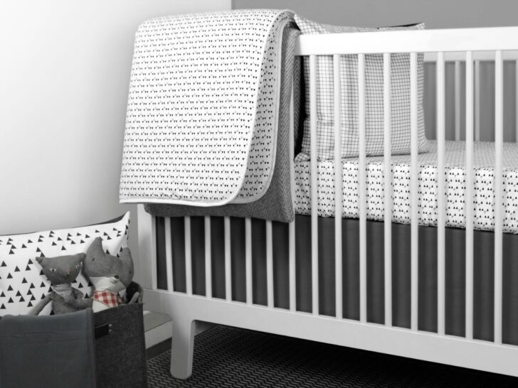 Mini Triangle Crib Bedding Set from OLLI+LIME